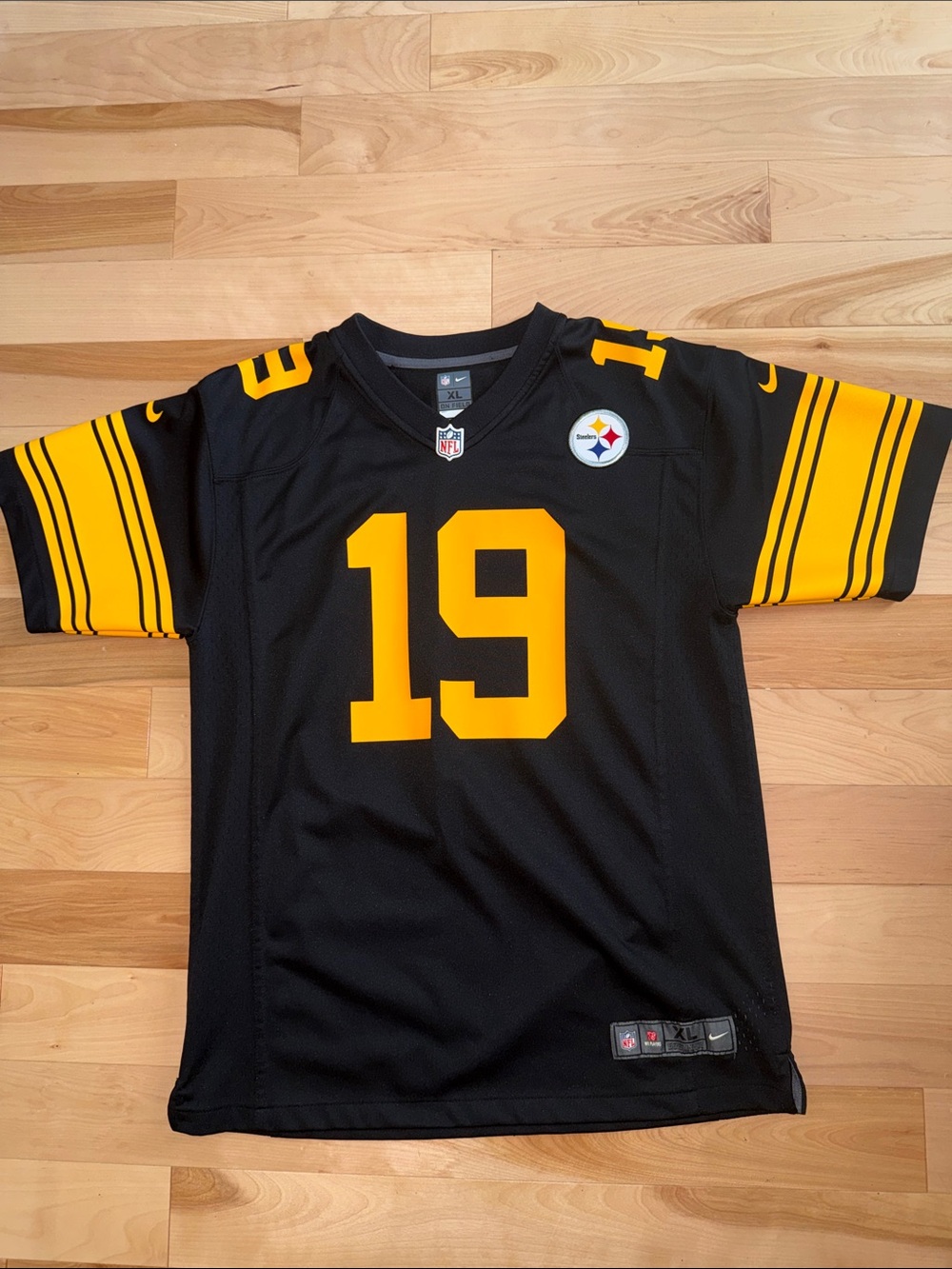 Nike PGH Steelers Replica Color Rush #19 Smith-Schuster Football Jersey NWOT